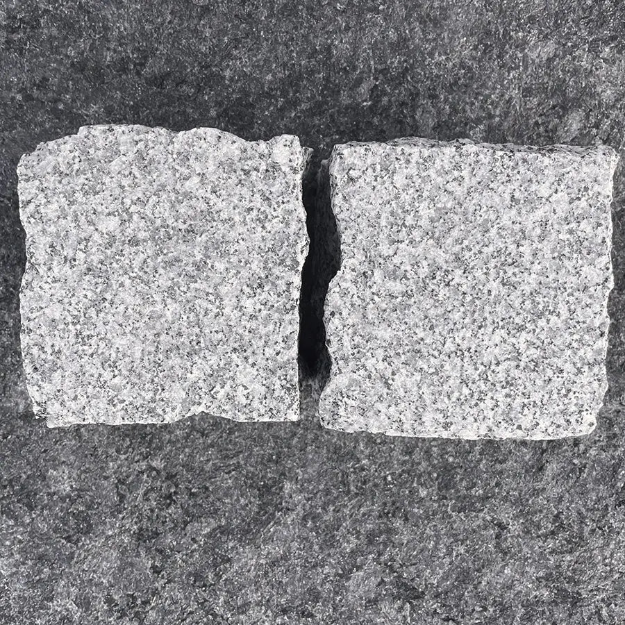 Pavé en granit SILVERSAND Flammé - Minéral Pierre Naturelle