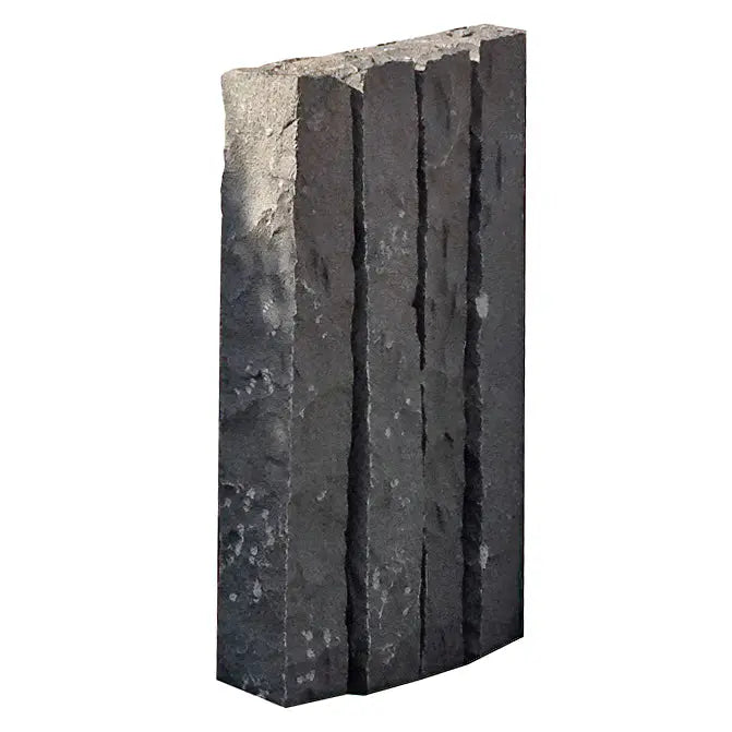 Palissade en BASALTE SUPER BLACK éclaté - Minéral Pierre Naturelle