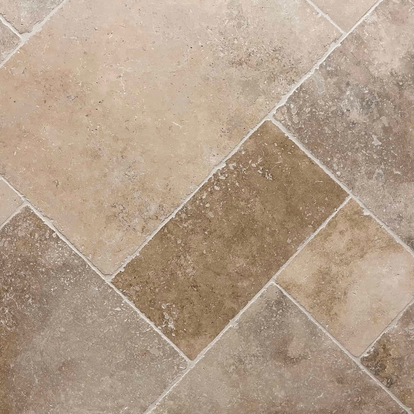 Dallage en TRAVERTIN MIX - Minéral Pierre Naturelle