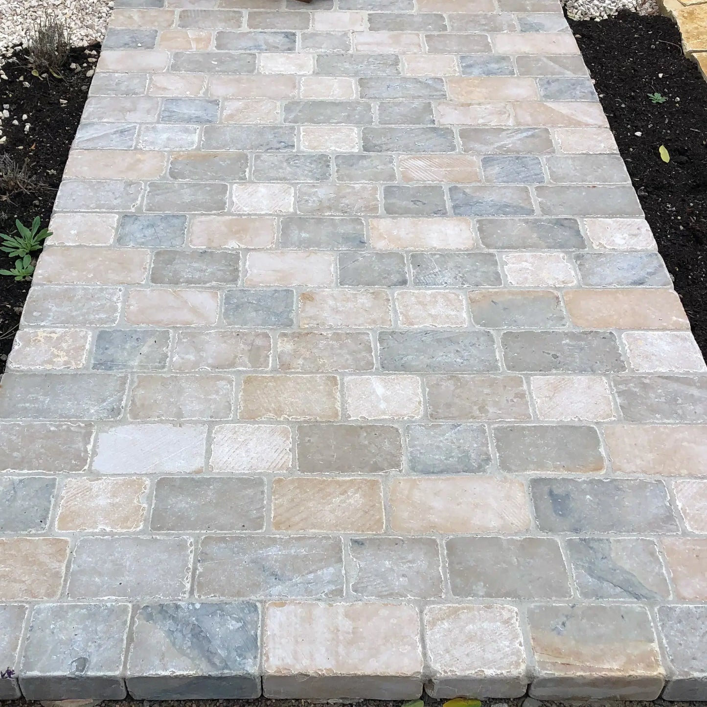 Pavé en pierre calcaire ALMENDRA MIX 3 formats - Minéral Pierre Naturelle