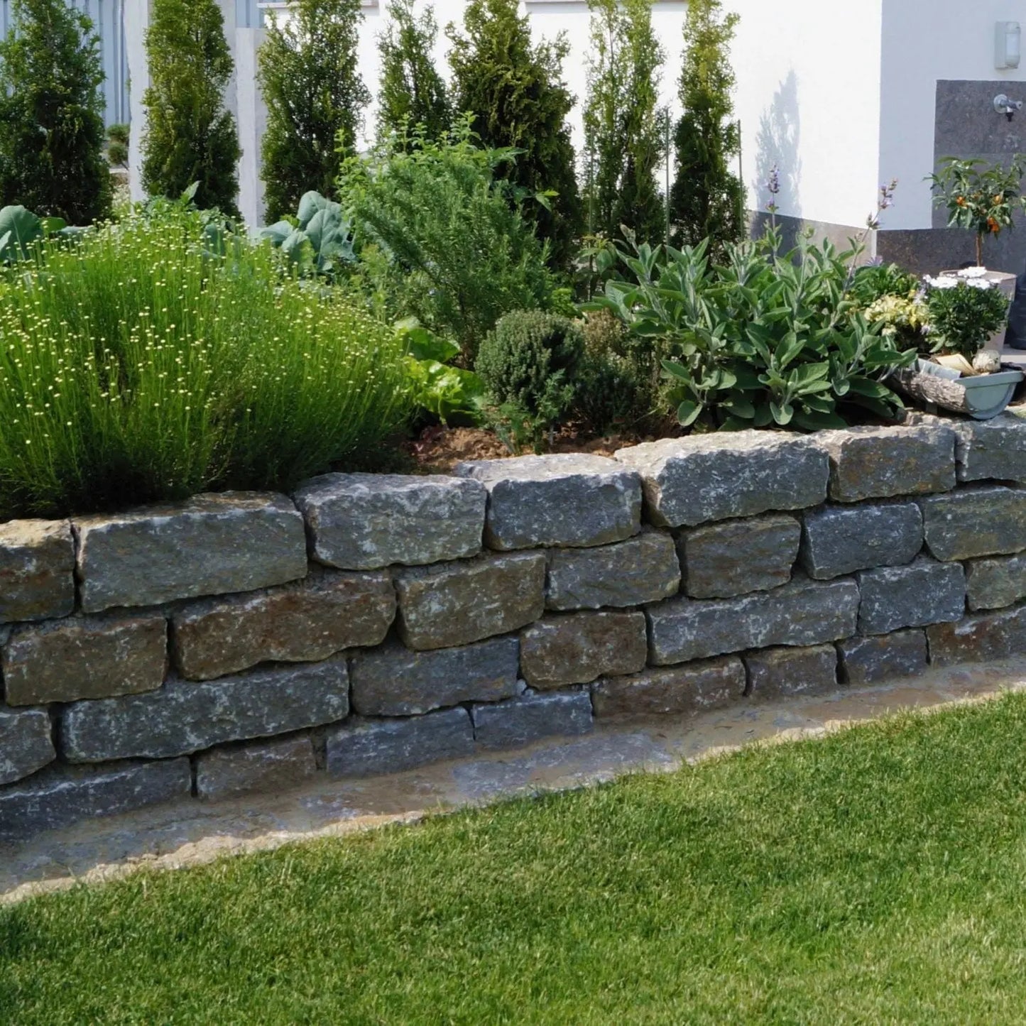 Moellon calibré en pierre calcaire KIRCHHEIMER - Minéral Pierre Naturelle