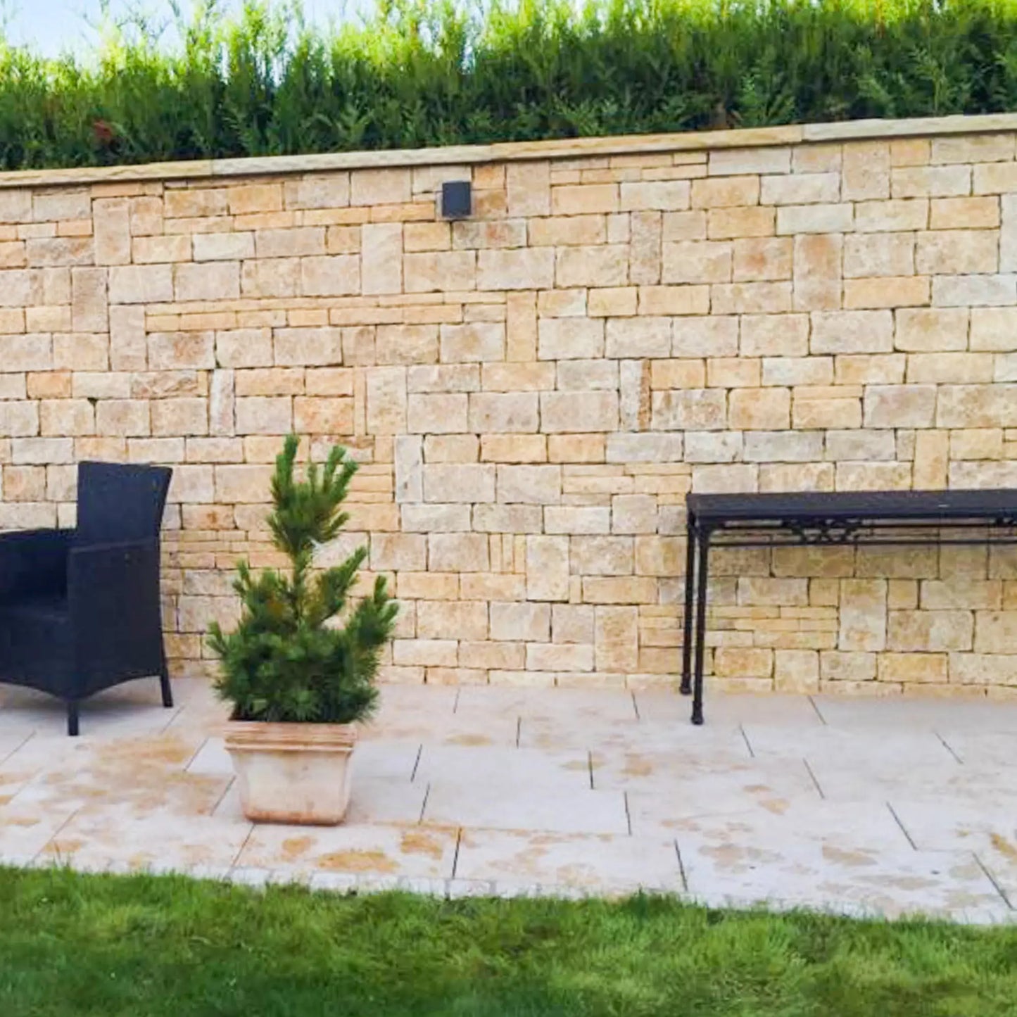 Parement ROMANE BEIGE + Angles - Minéral Pierre Naturelle