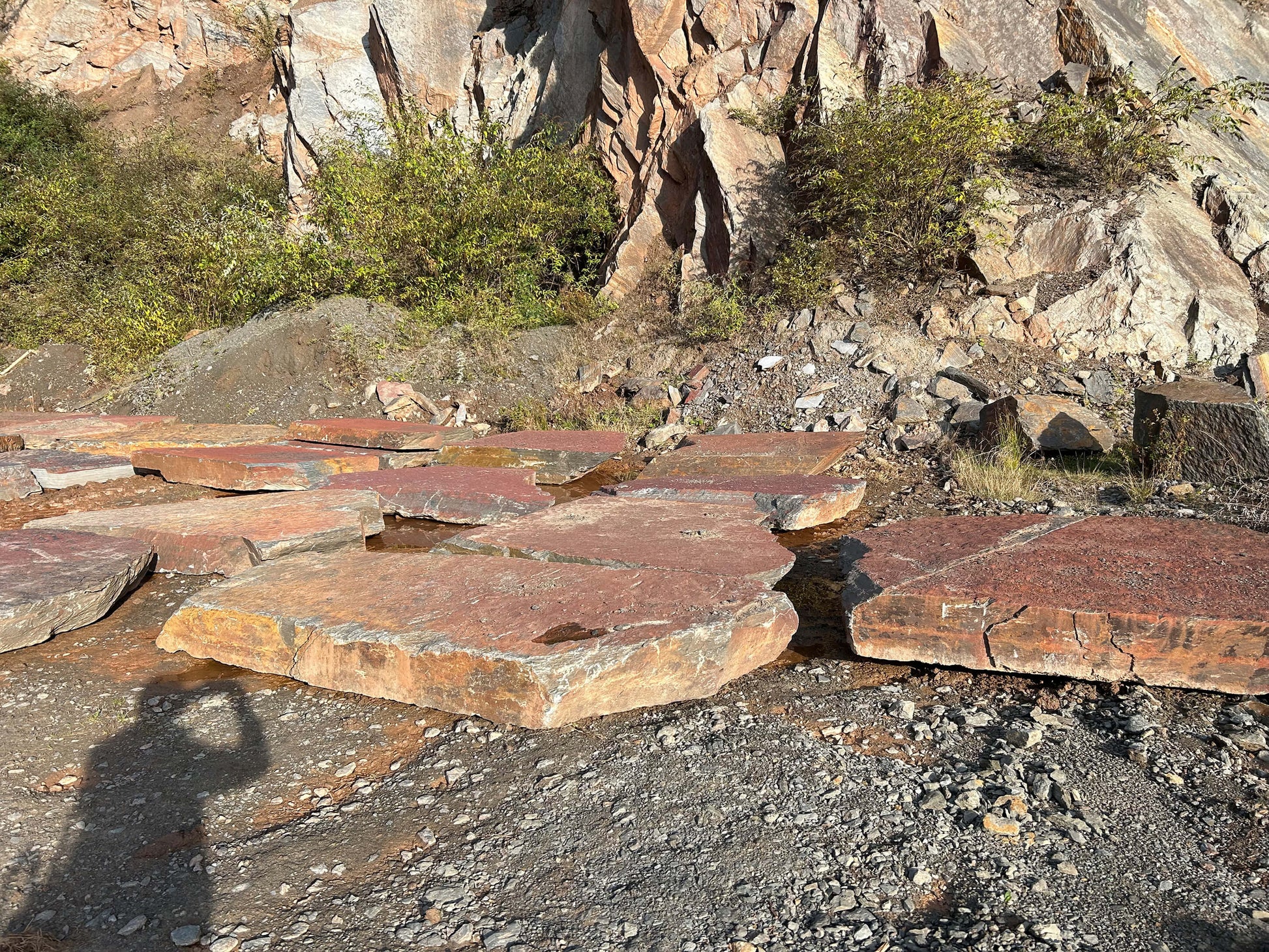 Marche naturelle en SCHISTE COLORE DES ARDENNES - Minéral Pierre Naturelle