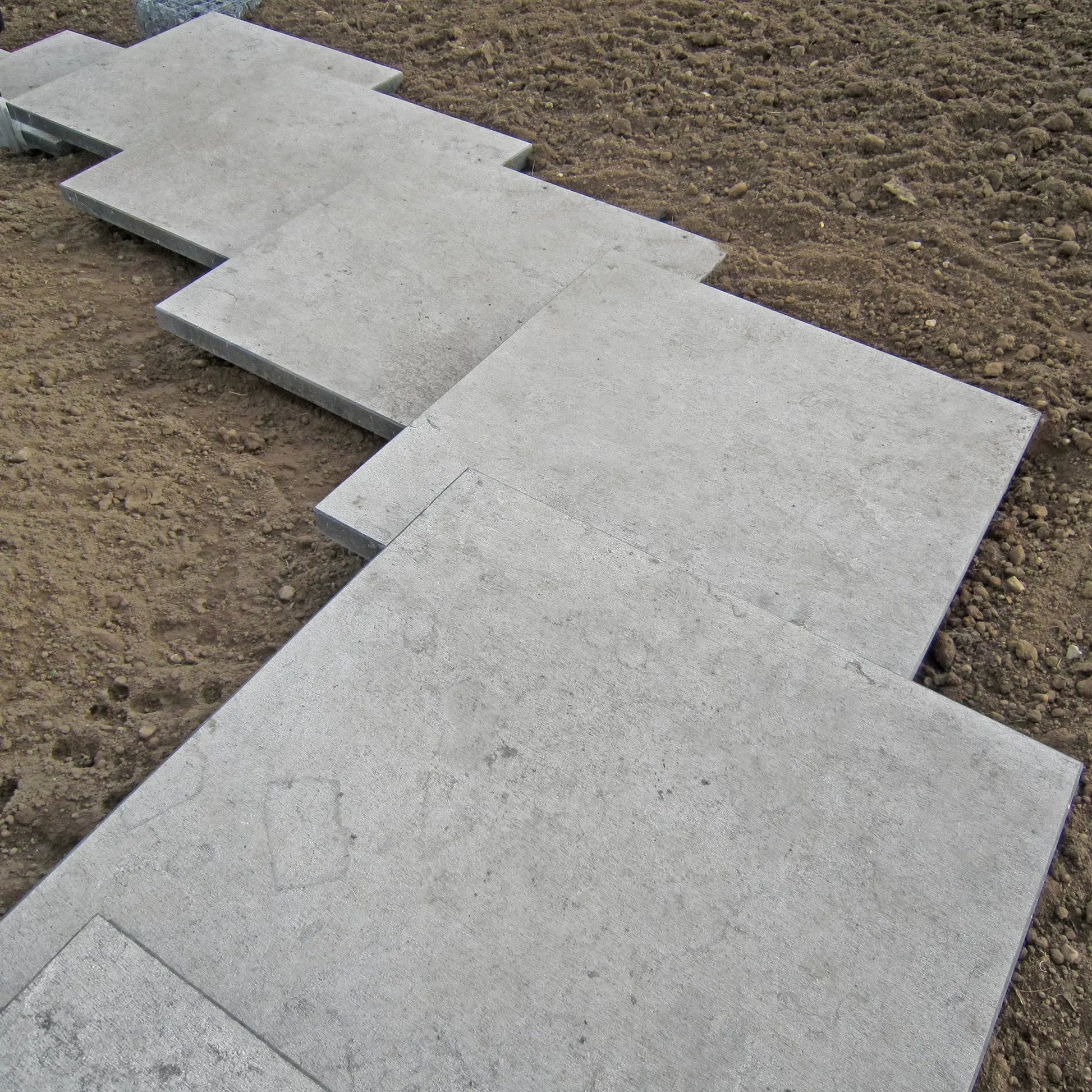 Marche suspendue en BLUE STONE - Minéral Pierre Naturelle