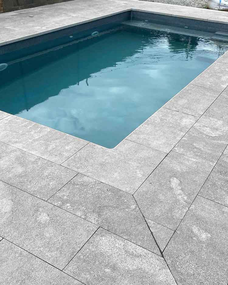 Calcaire GRIS MONCERAT scié - Minéral Pierre Naturelle