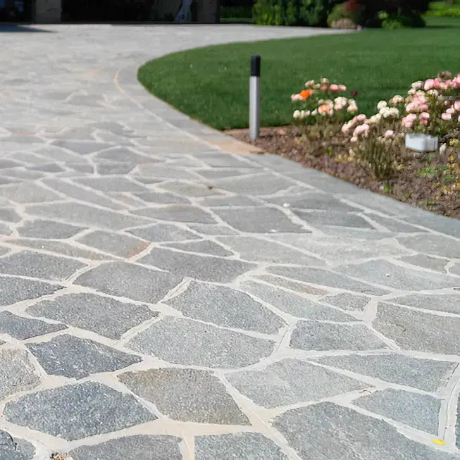 Opus Incertum en QUARTZITE LUZERNE - Minéral Pierre Naturelle