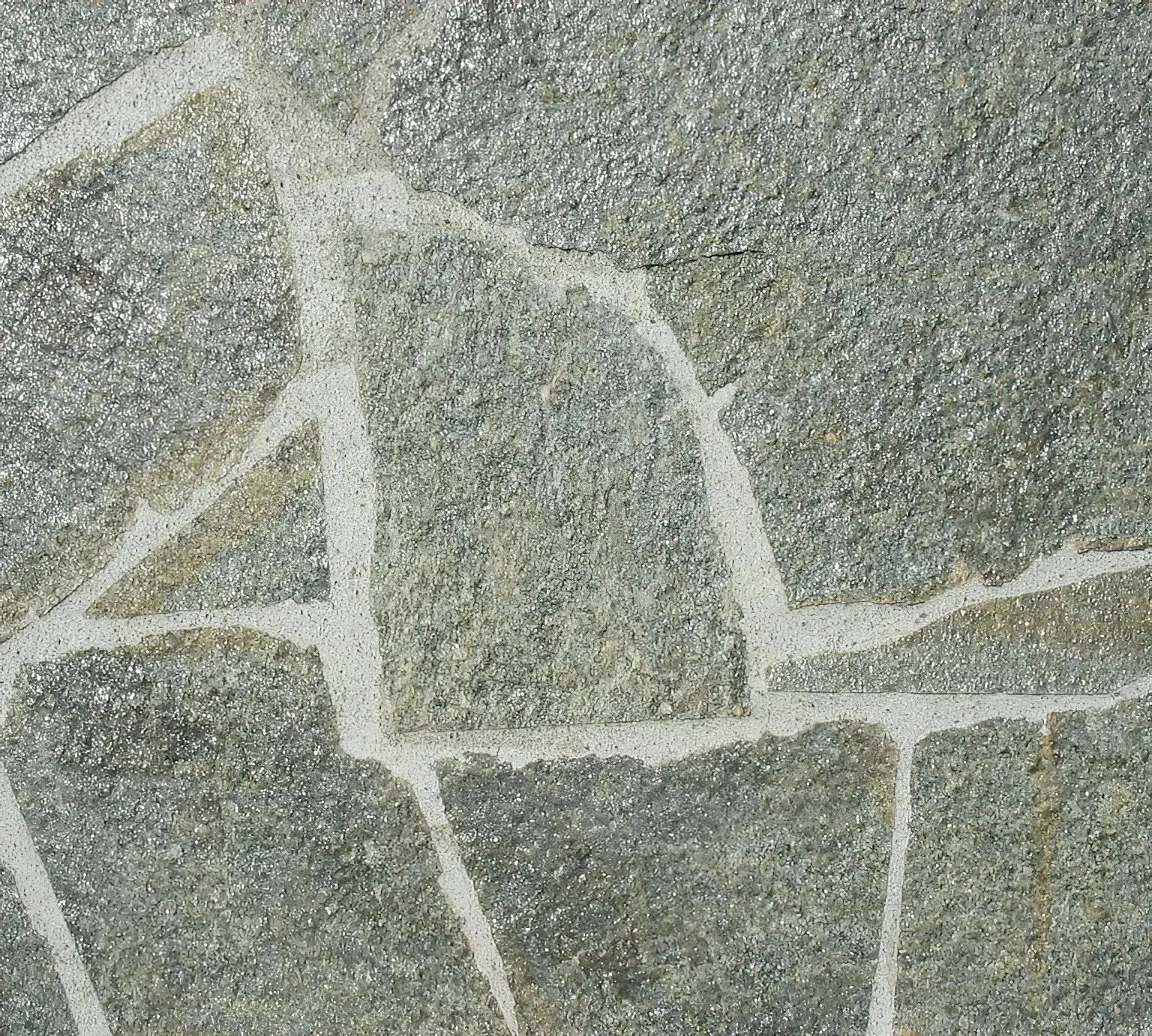 Opus Incertum en QUARTZITE LUZERNE - Minéral Pierre Naturelle