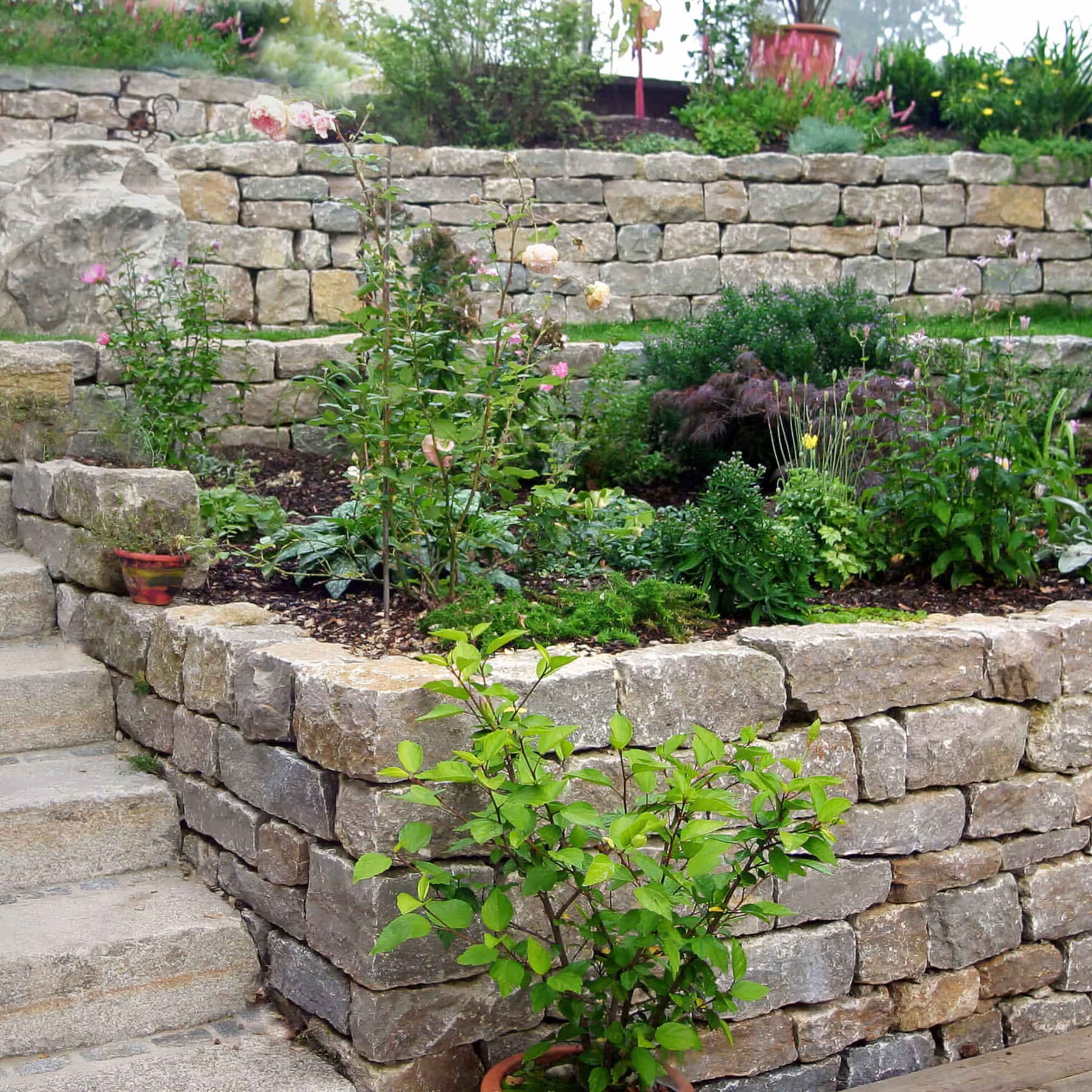 Moellon calibré en pierre calcaire KIRCHHEIMER - Minéral Pierre Naturelle