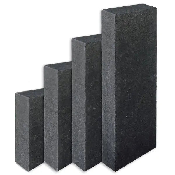 Palissade en BASALTE SUPER BLACK flammé - Minéral Pierre Naturelle