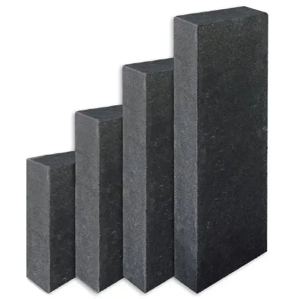 Palissade en BASALTE SUPER BLACK flammé - Minéral Pierre Naturelle