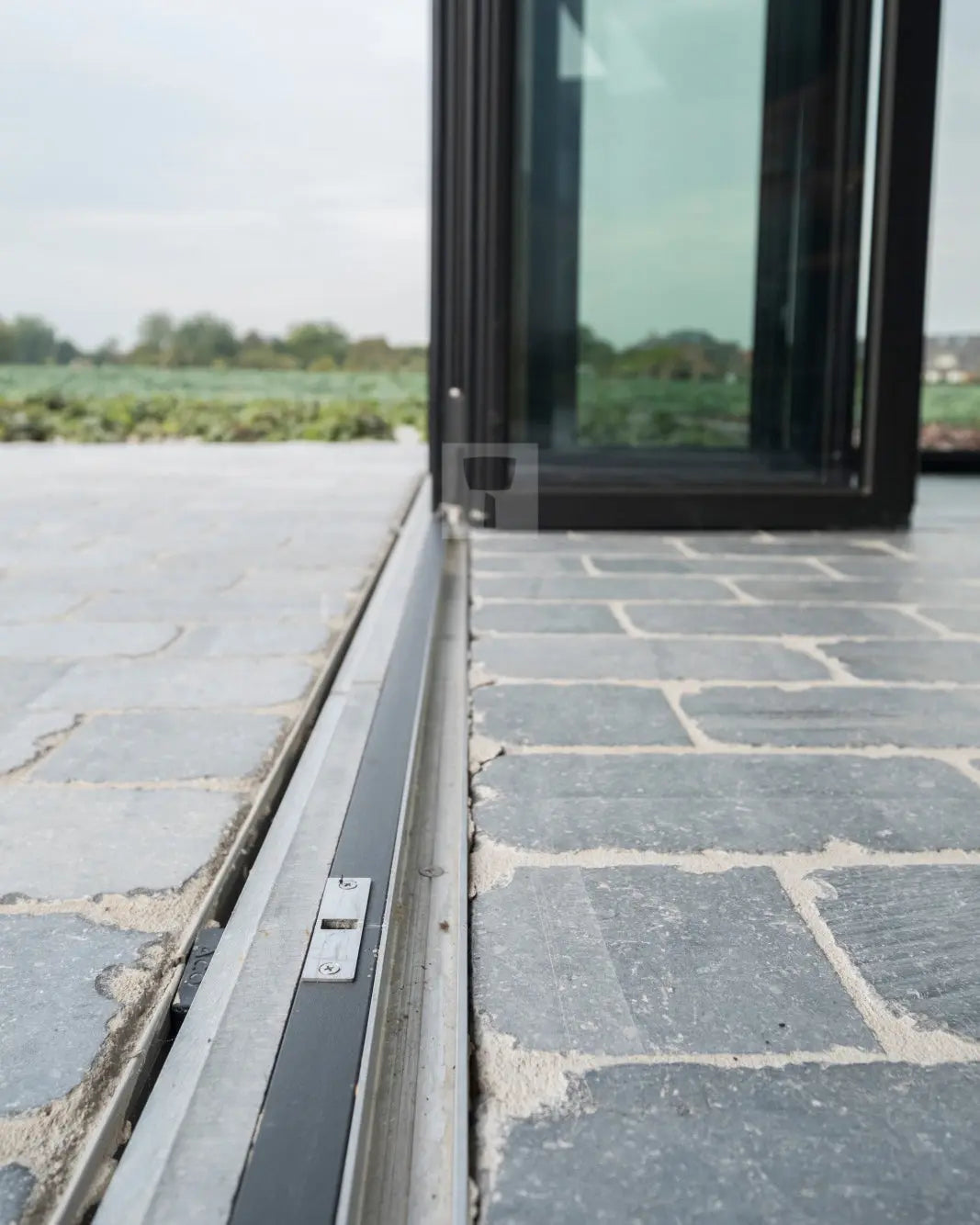 Pavé en PIERRE BLEUE BELGE