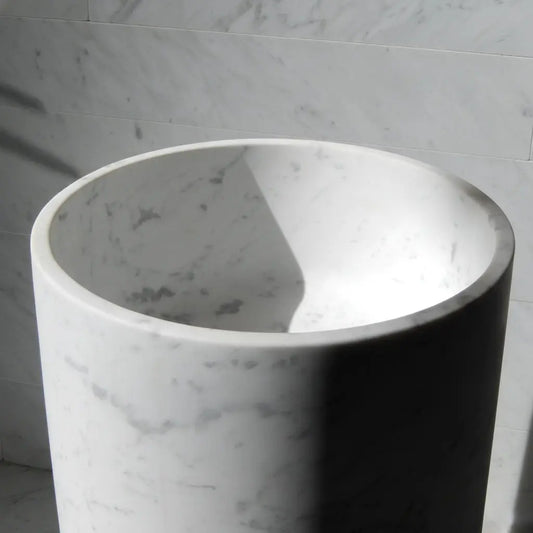 Vasque sur pied en marbre blanc CARRARE GIOIA