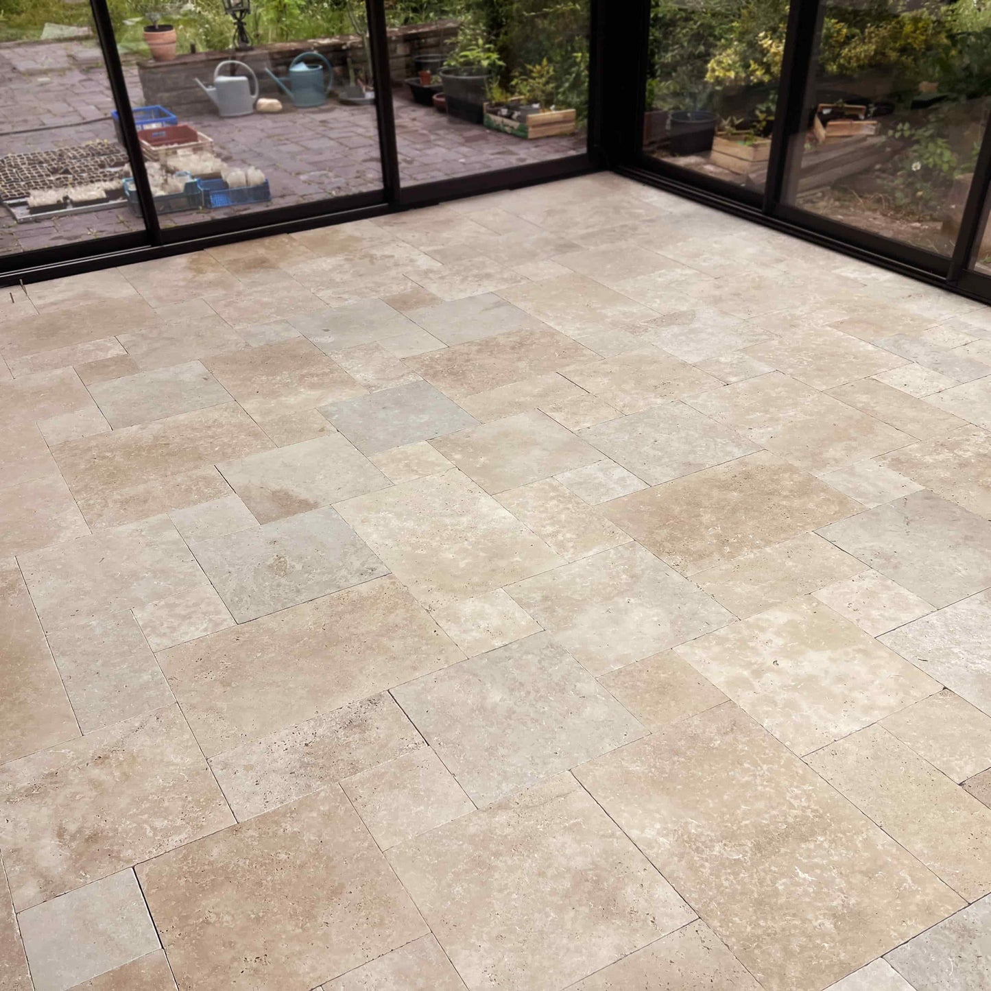 Dallage en TRAVERTIN MIX - Minéral Pierre Naturelle