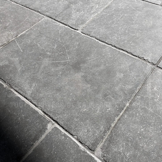 Dallage en BLUE STONE Vieilli - Minéral Pierre Naturelle