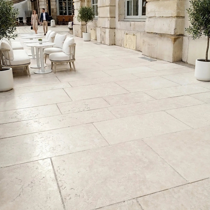 Terrasse en pierre calcaire Saint Valmier à Toul