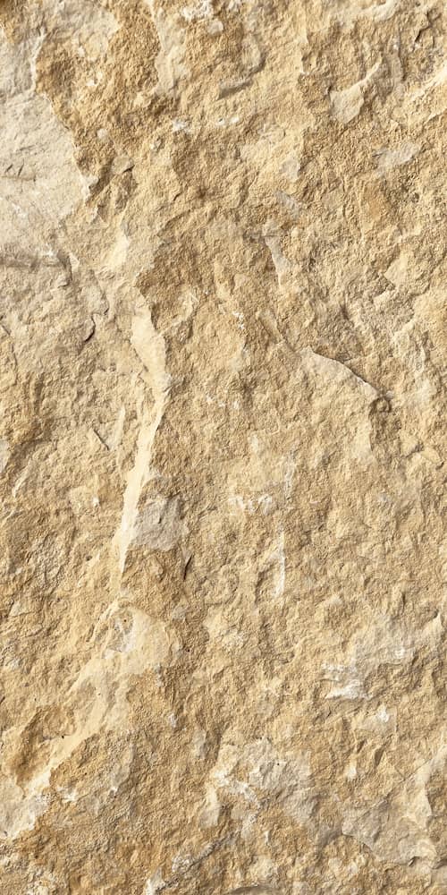 Roche calcaire brute
