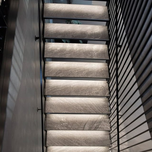 Marche habillage d'escalier en Ardoise PHYLLITE Noir