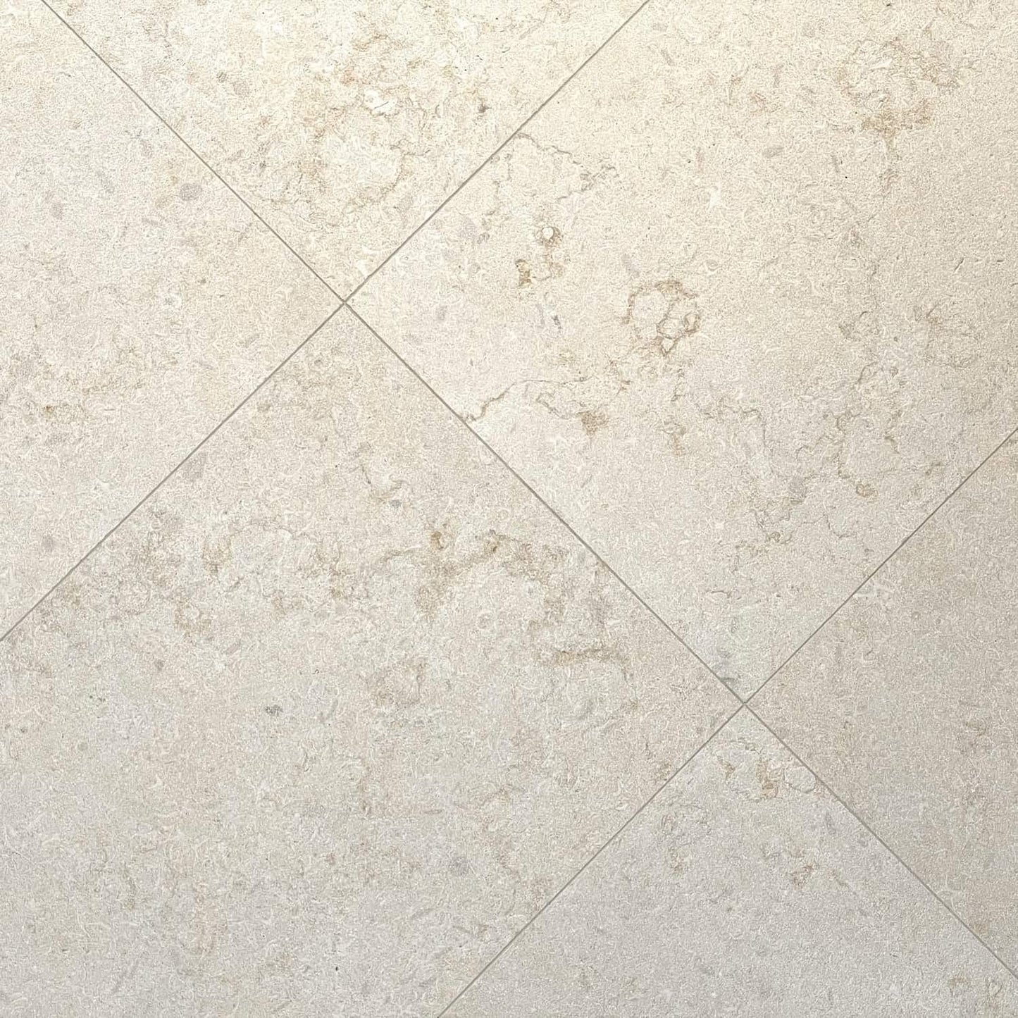 Dallage en calcaire BEIGE ROYAL Minéral pierre naturelle