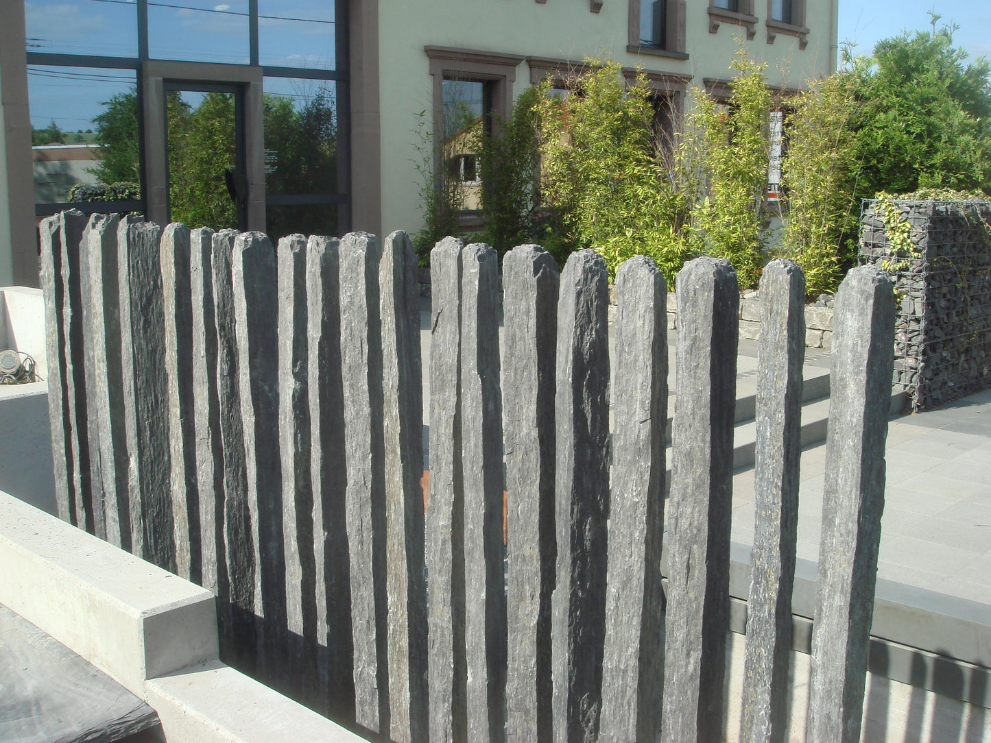 Piquet décoratif en Schiste BLACK STALE AZUL