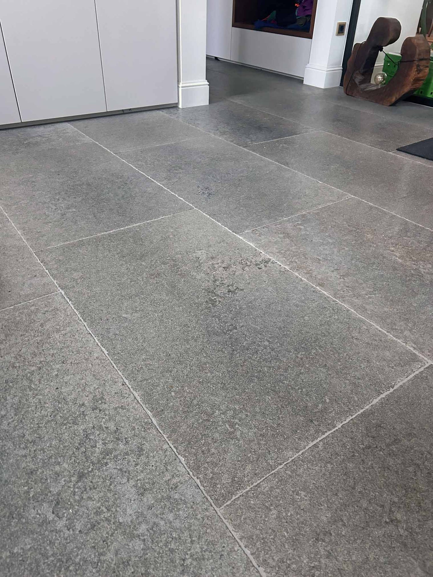 Calcaire KIRCHHEIMER MUSCHERKALK adouci Minéral pierre naturelle