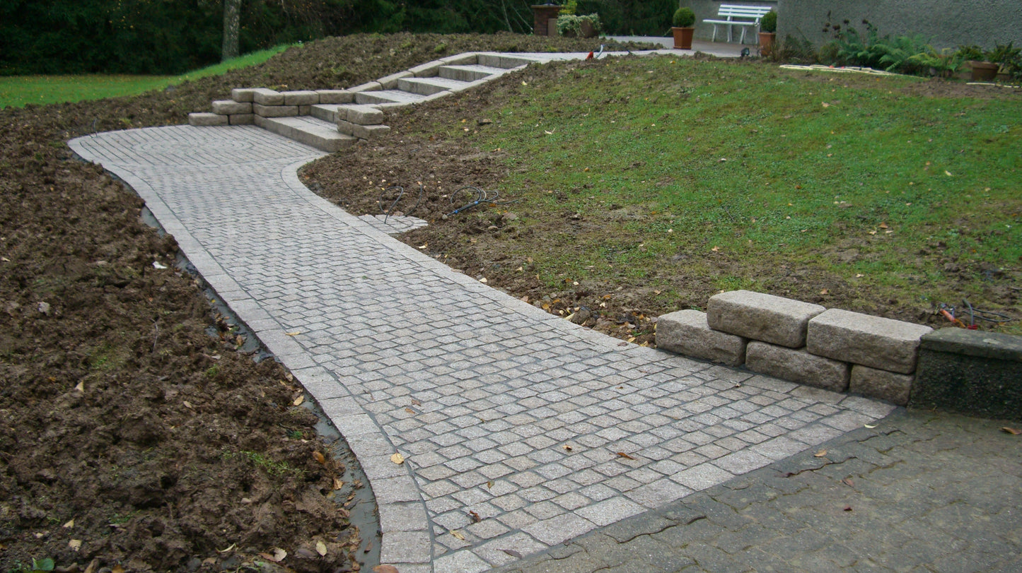 Pavé en granit ROSA DORA bouchardé