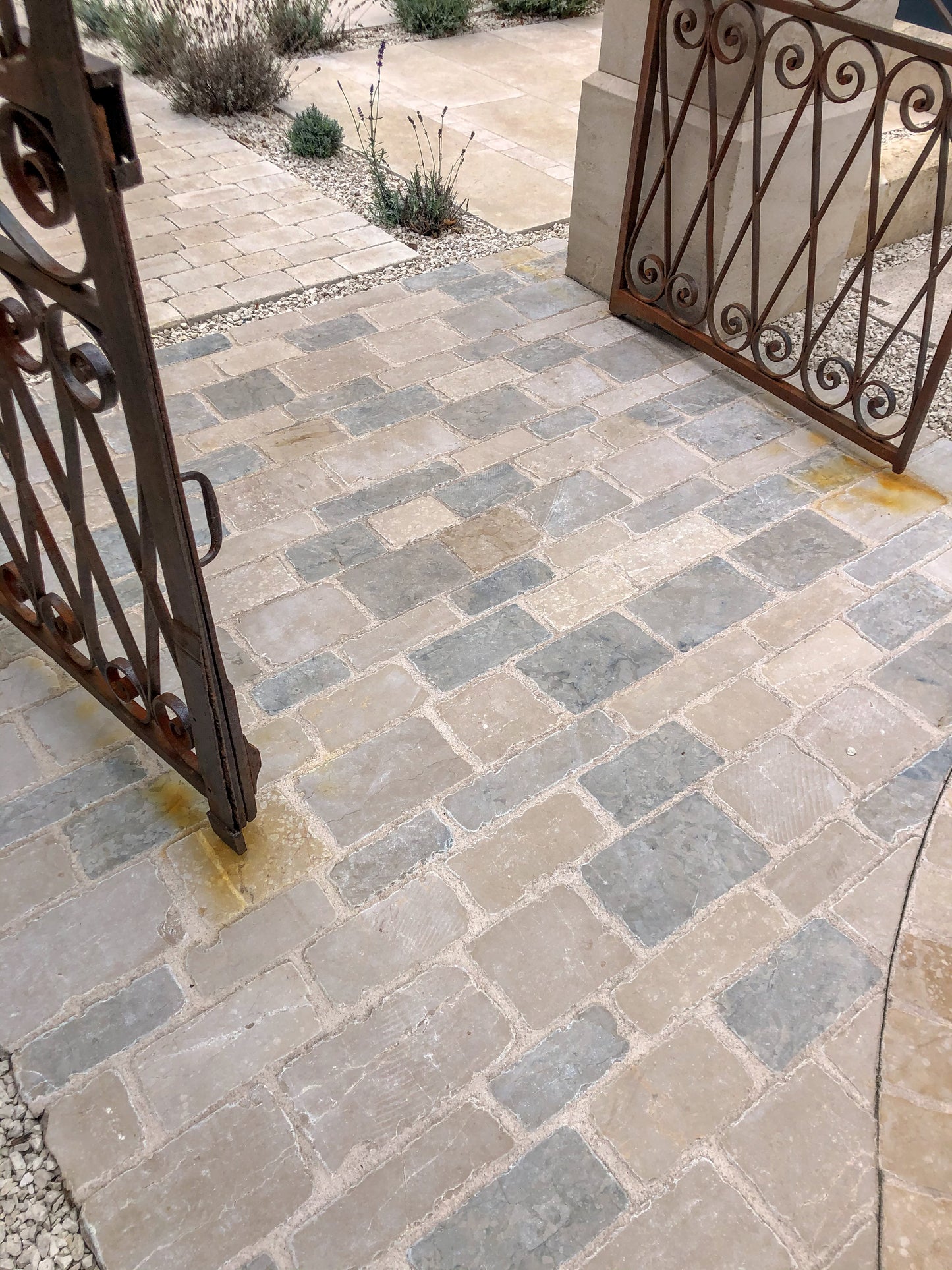 Pavé en pierre calcaire ALMENDRA VIEILLE VILLE