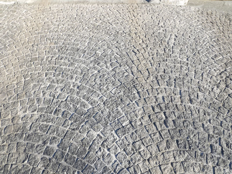 Pavé en Gneiss ALPINA WHITE