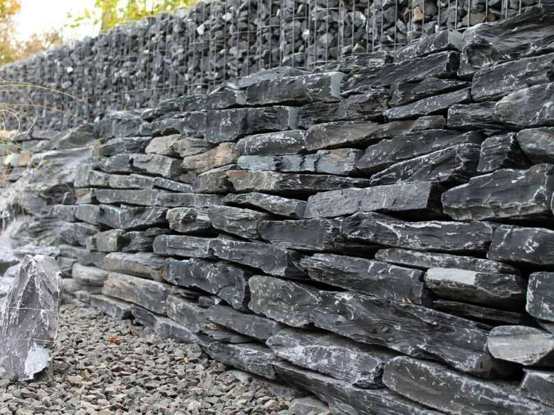 Moellon brut pour mur sec en SCHISTE BLACK SLATE AZUL