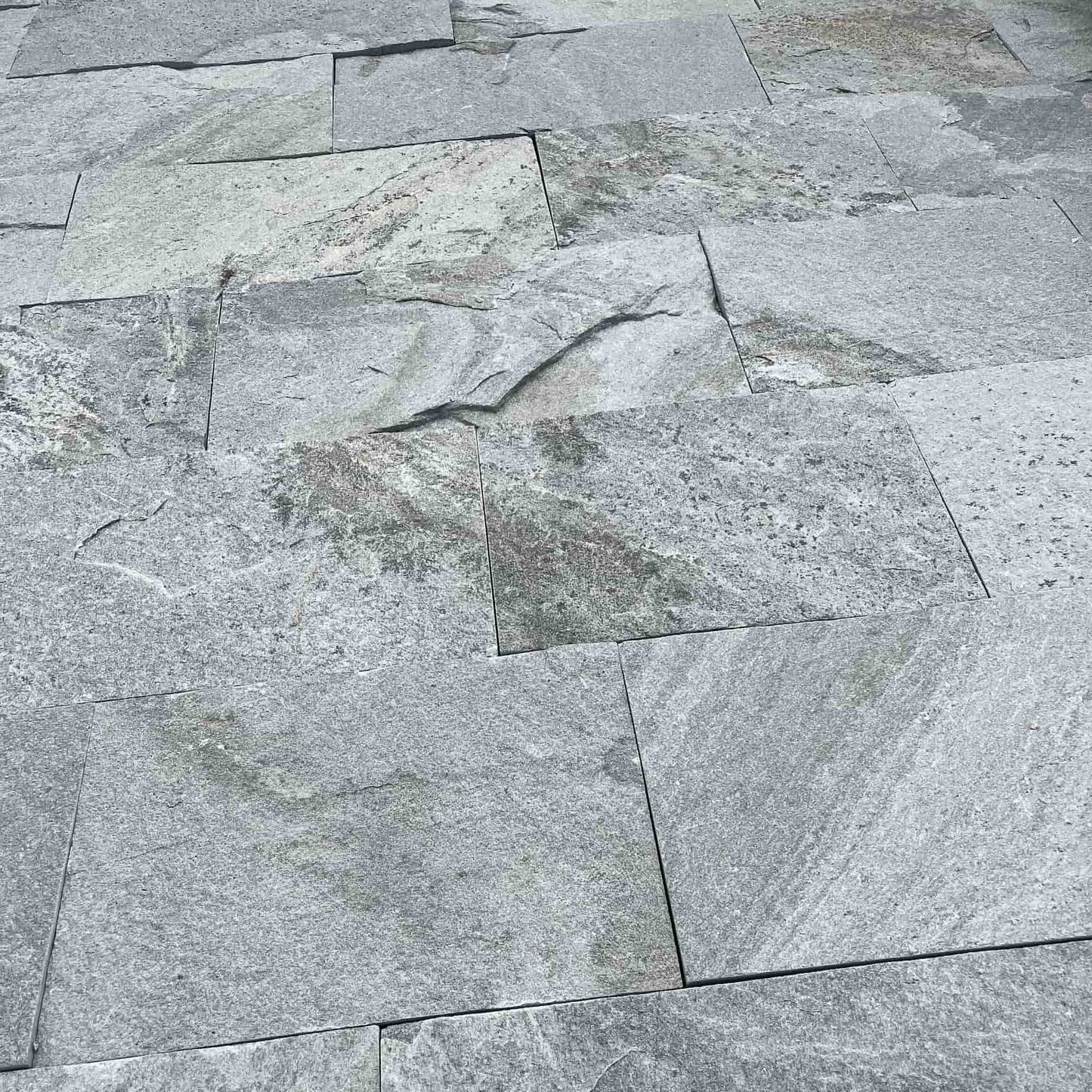 Dallage en QUARTZITE ADRIATICO Minéral pierre naturelle