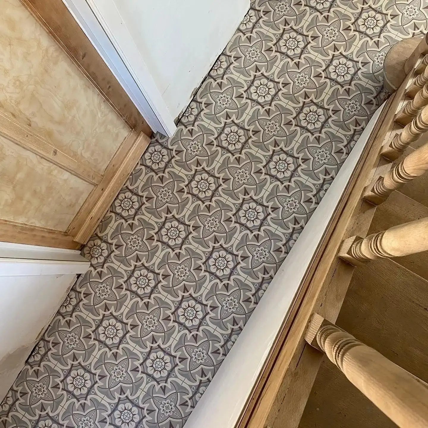 Carrelage effet carreau de ciment ancien BASIL Minéral pierre naturelle