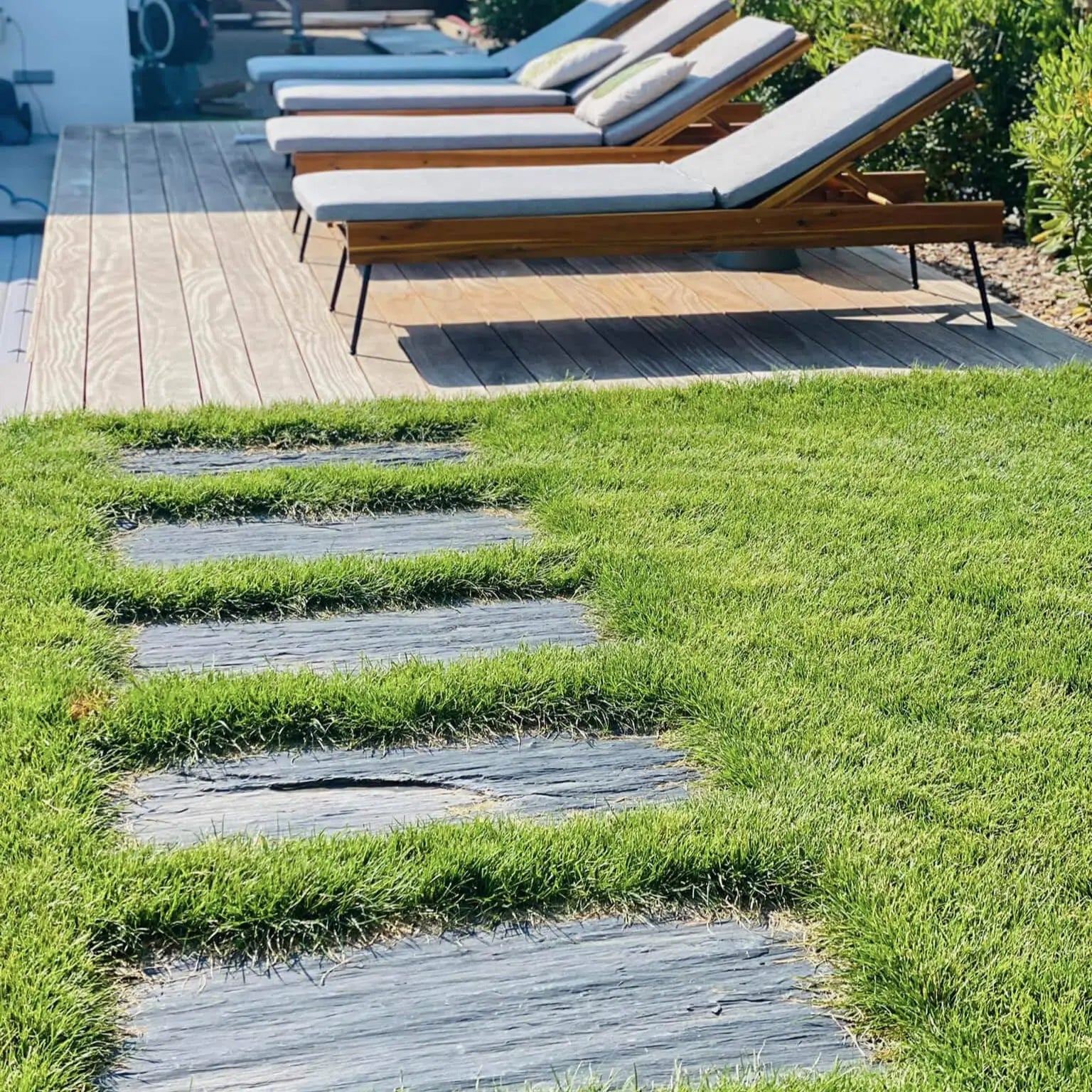 Pas japonais en schiste BLACK SLATE AZUL Minéral pierre naturelle
