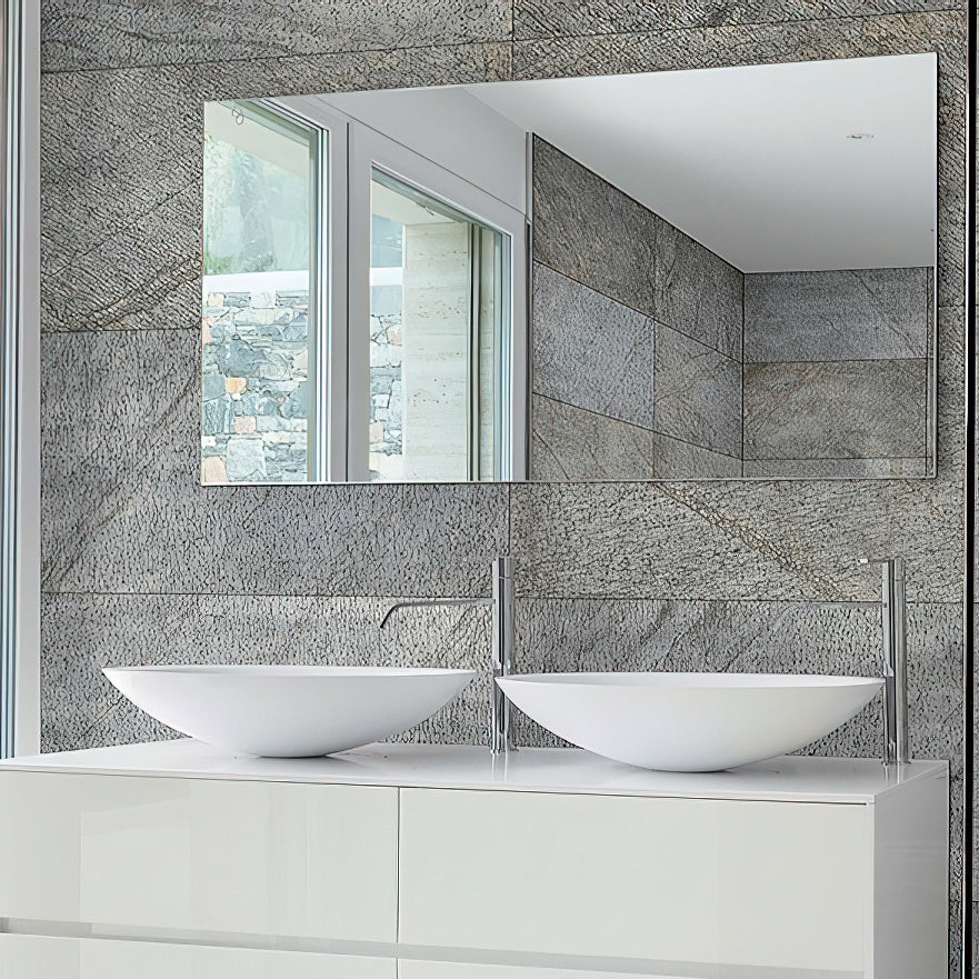 Dallage en QUARTZITE TITANE, Sol/Mur, Intérieur/Extérieur 
Gris
Finition : Clivé, bords sciés
Longueur : 60 cm
Largeur: 40 cm
Épaisseur : 1.2-1.5 cm
Poids : 41 kg / m²