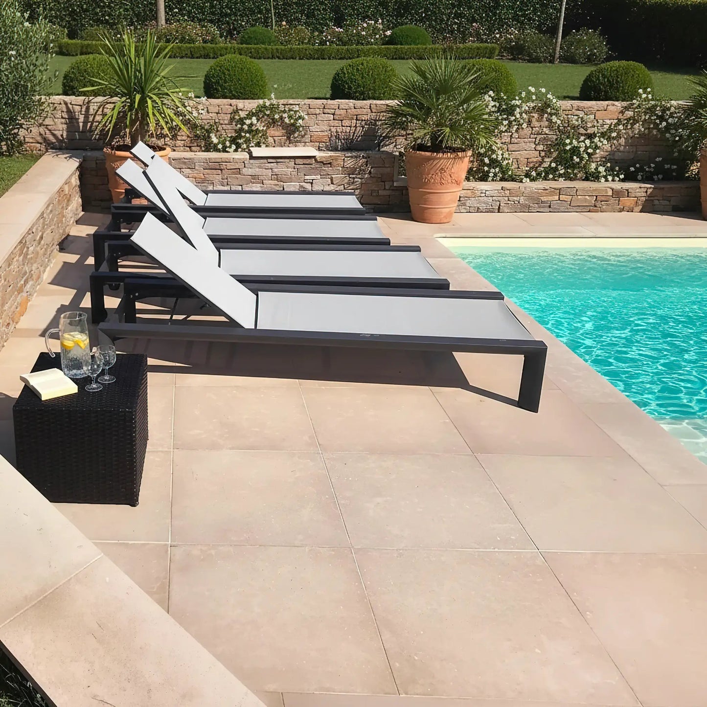 Dallage en pierre calcaire SINAI PEARL vieilli Minéral pierre naturelle