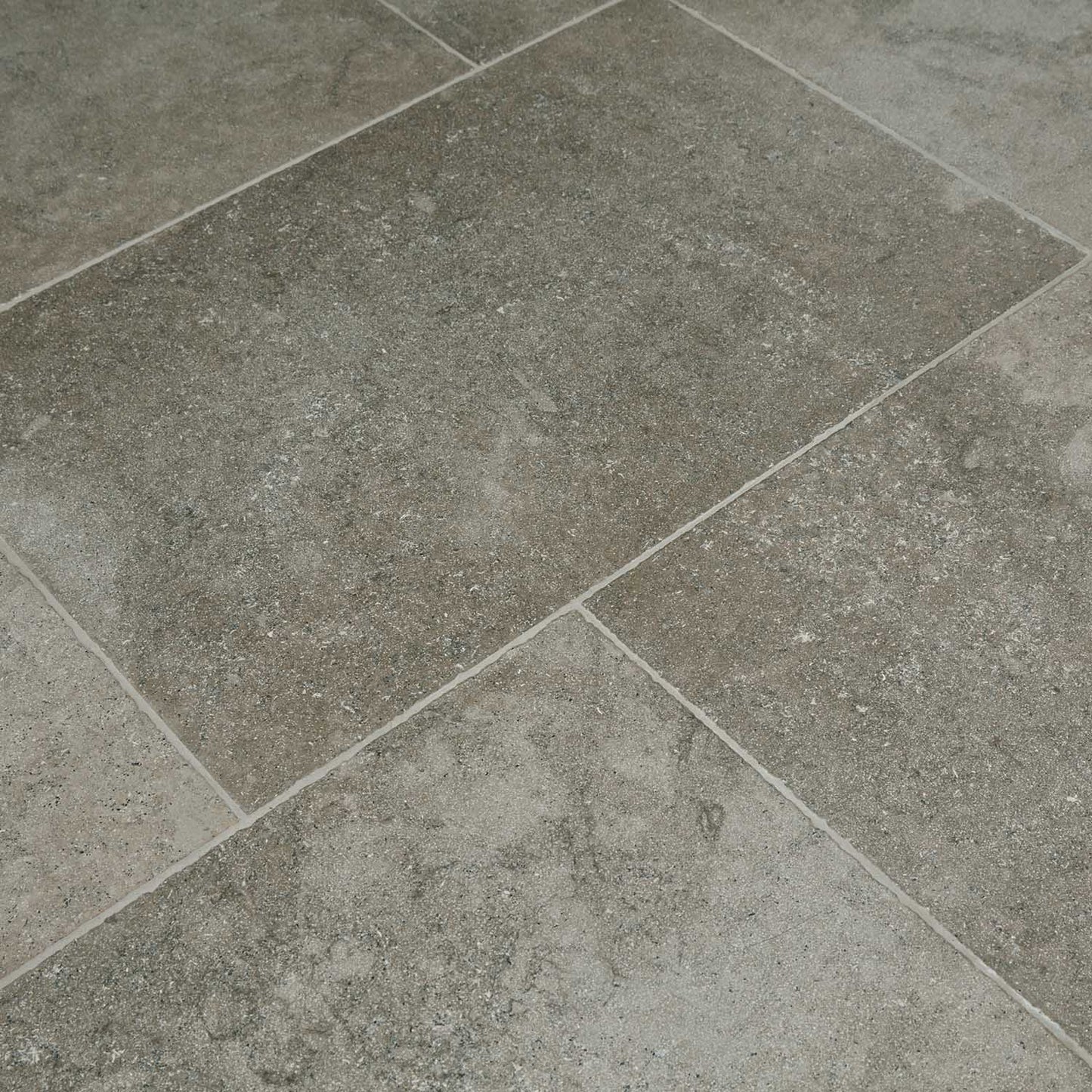 Calcaire GRIS TARAGONE brossé