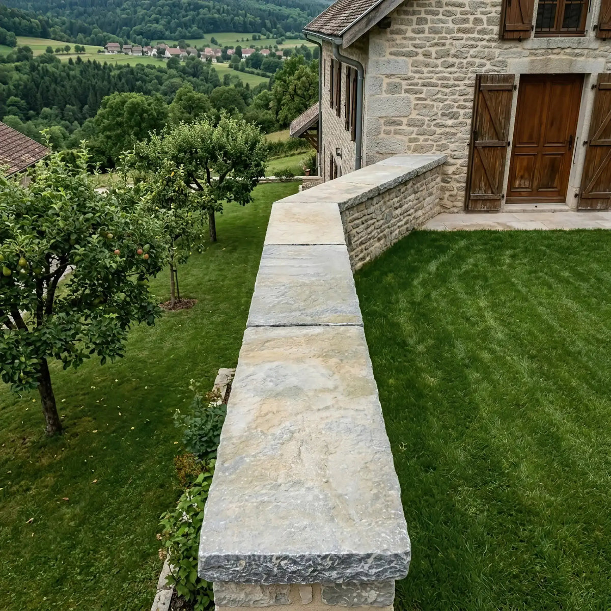 Couvre mur massif en pierre calcaire LIMA BEIGE (sans larmiers) Minéral pierre naturelle