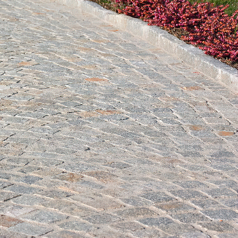 Pavé en PIERRE DE LUZERNE