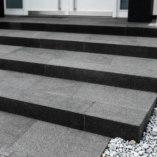 Marche bloc en BASALTE SUPER BLACK Minéral pierre naturelle