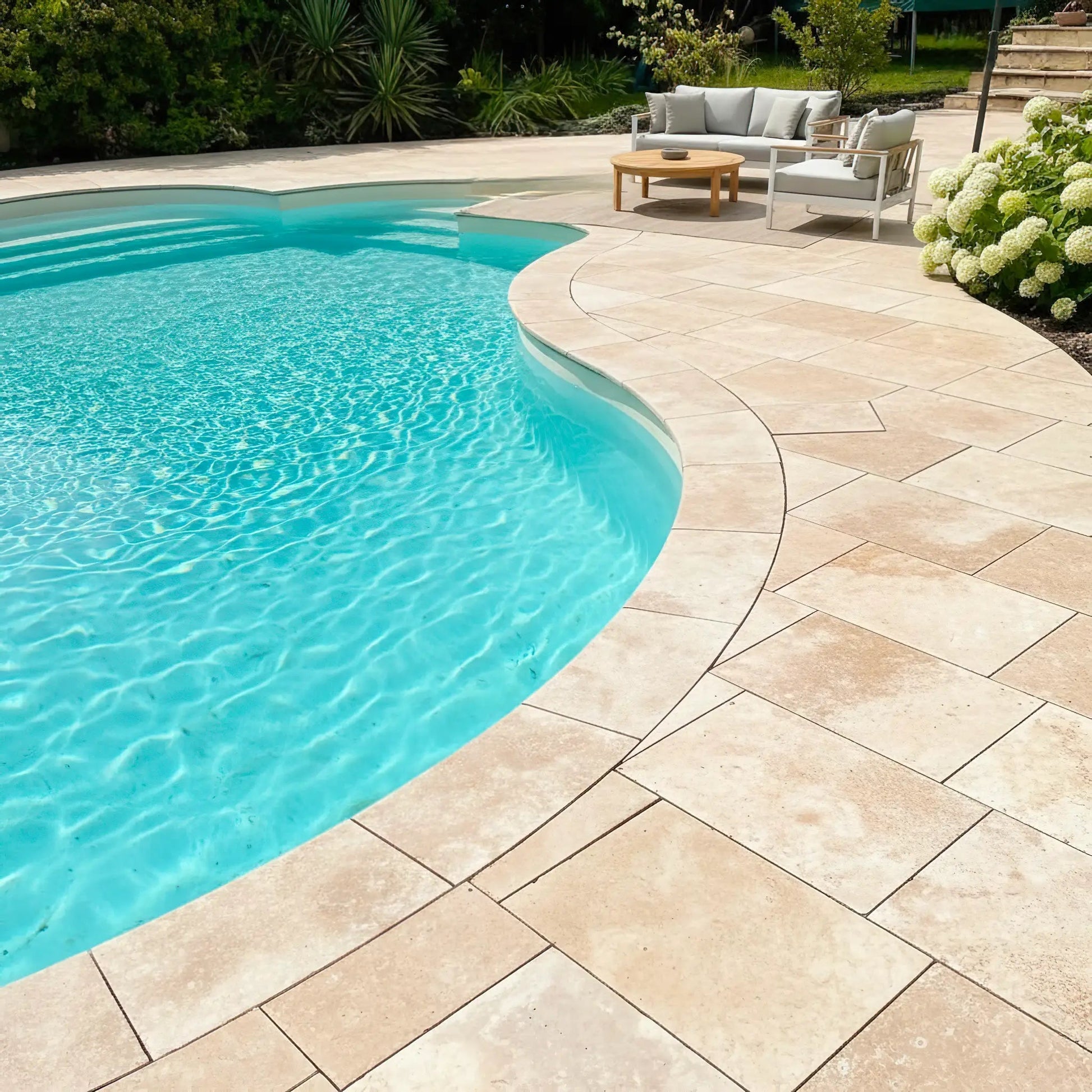 Margelle en TRAVERTIN MIX Minéral pierre naturelle