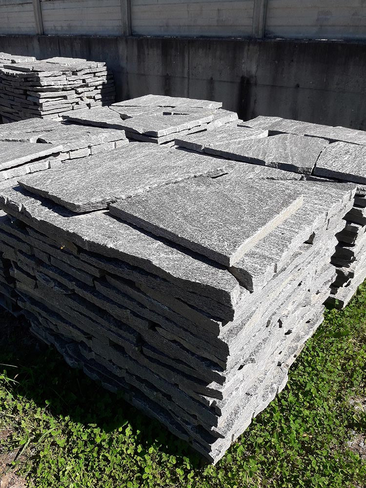 Opus Incertum en gneiss ALPINA WHITE