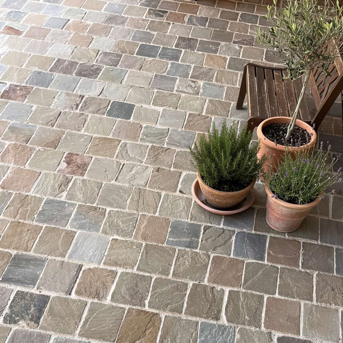 Pavé en grès DORATO Minéral pierre naturelle