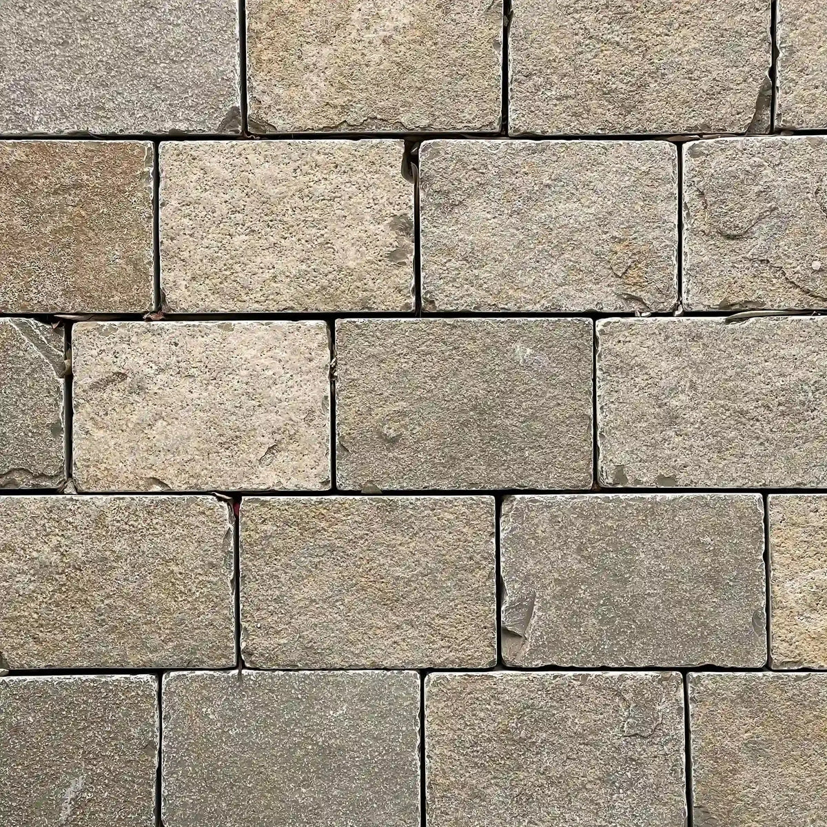 Pavé en pierre calcaire LIMA BEIGE Minéral pierre naturelle