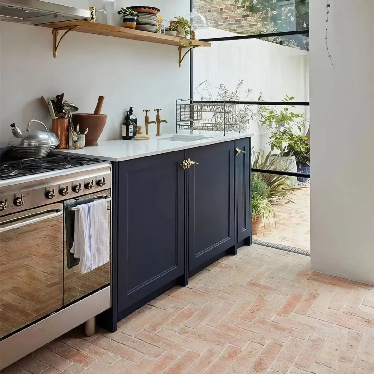 Tomette rectangulaire fine 30x8 cm - Terre cuite artisanale pleine masse Minéral pierre naturelle