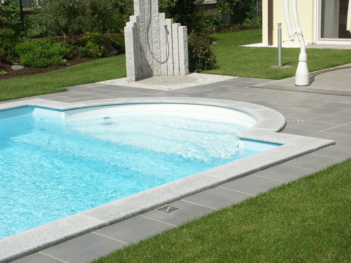 Margelle en granit SILVERSAND