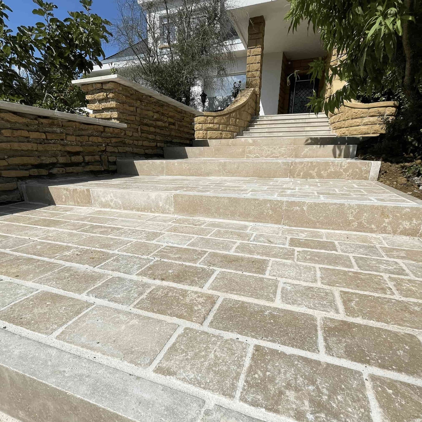 Pavé en pierre calcaire SINAI PEARL